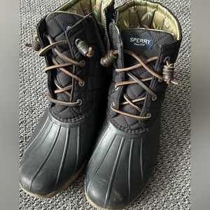 Black Sperry boots size 8.5